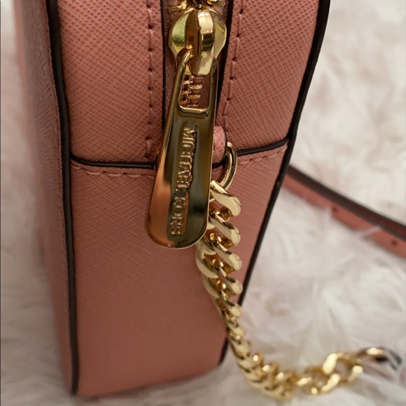 Michael Kors Jet Set Crossbody - Picture 3 of 12